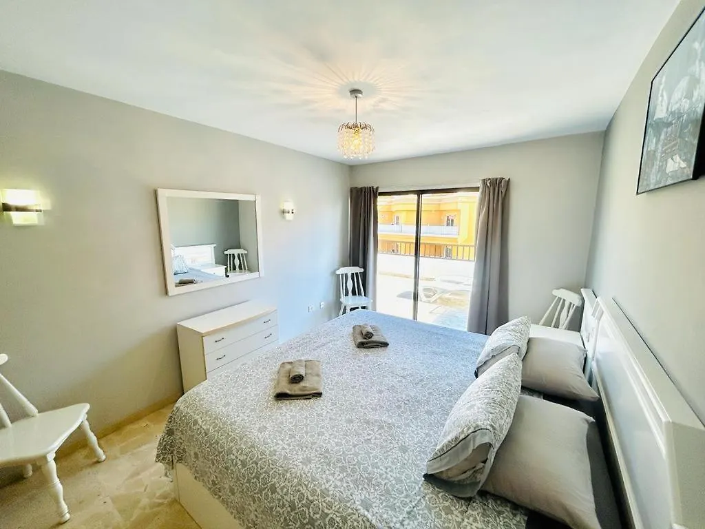 3 Bedrooms With Views Costa Adeje  0*, Costa Adeje (Tenerife)